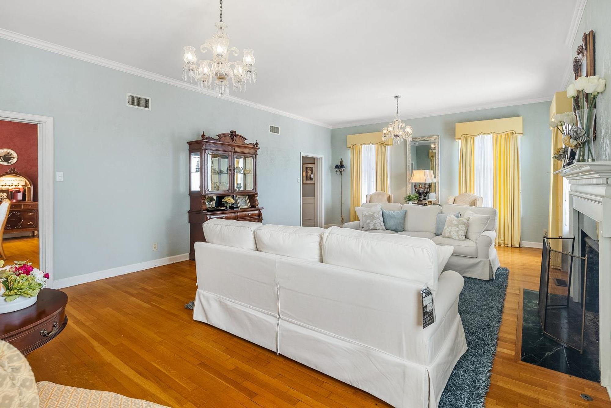 Beland Mansion-Blue Jay Suite! Fort Smith Exterior photo